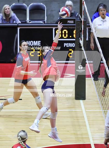 Thumbnail 1 in Aubrey vs. Randall (UIL 4A Final) photogallery.