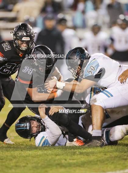 Thumbnail 3 in Selma vs. Kennedy (CIF CS D3 Semifinal) photogallery.
