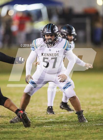 Thumbnail 3 in Selma vs. Kennedy (CIF CS D3 Semifinal) photogallery.