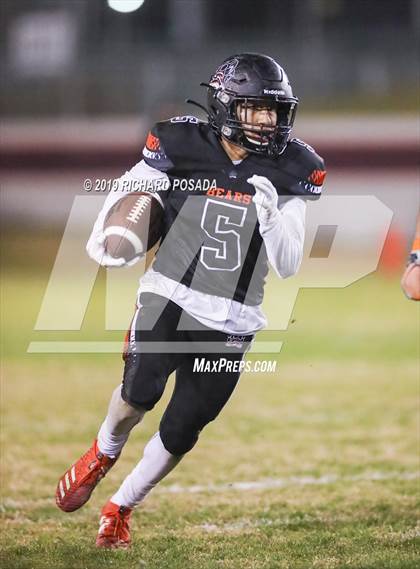 Thumbnail 1 in Selma vs. Kennedy (CIF CS D3 Semifinal) photogallery.