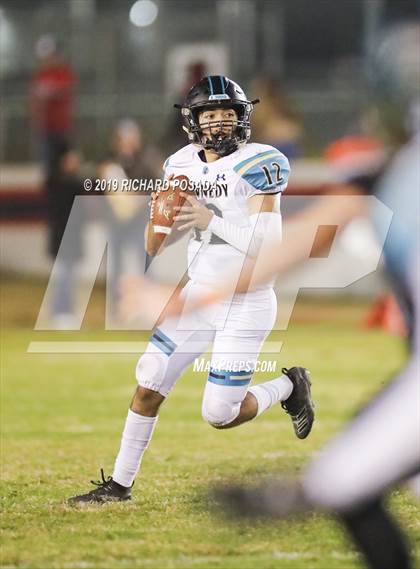 Thumbnail 2 in Selma vs. Kennedy (CIF CS D3 Semifinal) photogallery.