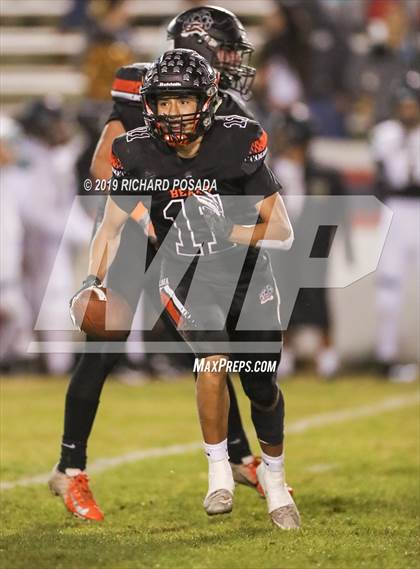 Thumbnail 1 in Selma vs. Kennedy (CIF CS D3 Semifinal) photogallery.