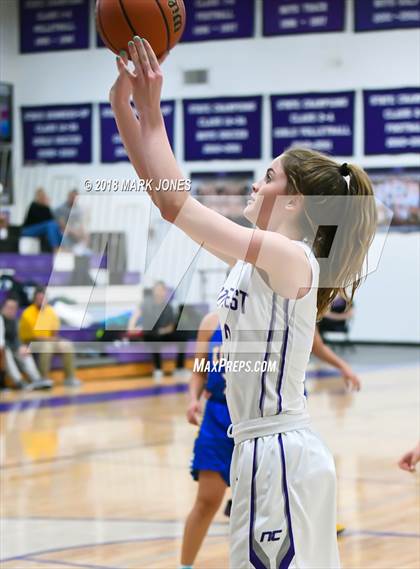 Thumbnail 1 in Kingman @ Northwest Christian photogallery.