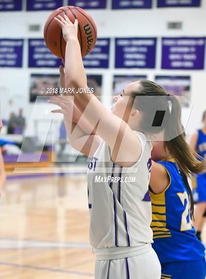 Thumbnail 2 in Kingman @ Northwest Christian photogallery.