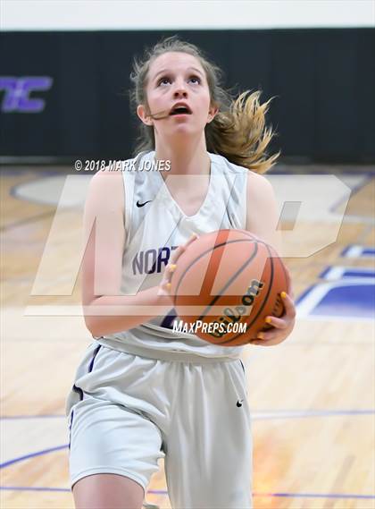 Thumbnail 3 in Kingman @ Northwest Christian photogallery.