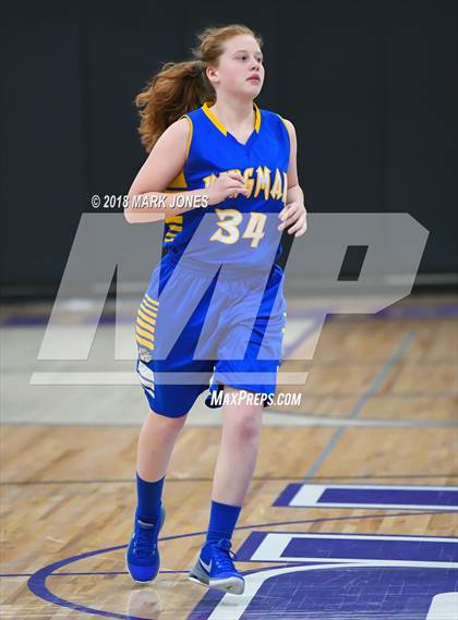 Thumbnail 3 in Kingman @ Northwest Christian photogallery.