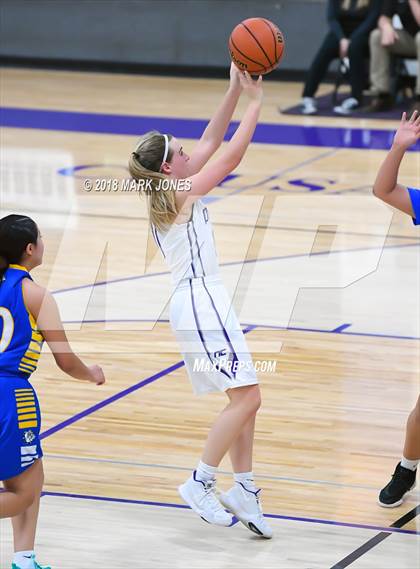 Thumbnail 2 in Kingman @ Northwest Christian photogallery.