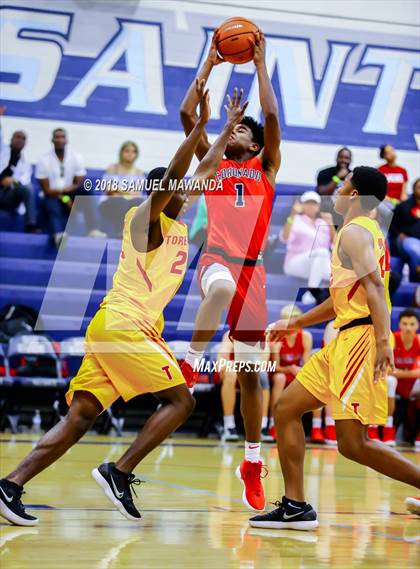 Thumbnail 1 in Taft vs Coronado (War On The Floor Showcase) photogallery.