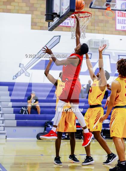 Thumbnail 3 in Taft vs Coronado (War On The Floor Showcase) photogallery.