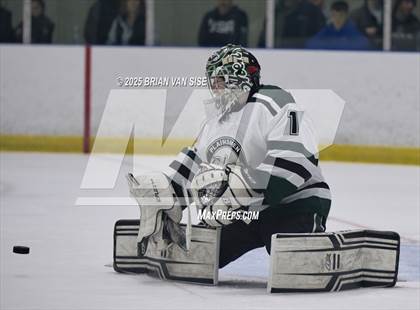 Thumbnail 2 in La Salle Institute @ Shenendehowa (Section 2 Quarter Final) photogallery.