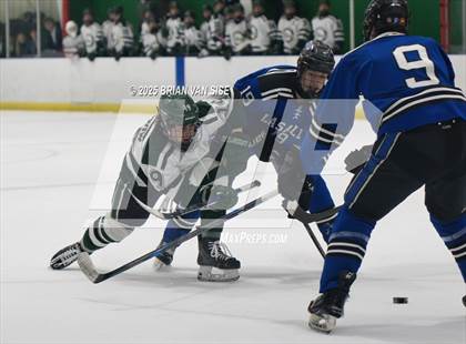 Thumbnail 3 in La Salle Institute @ Shenendehowa (Section 2 Quarter Final) photogallery.