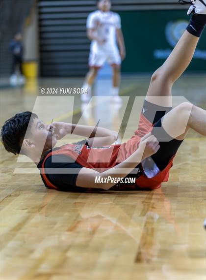 Thumbnail 1 in Eastlake vs. Hanks (Byron Johnston Holiday Classic) photogallery.