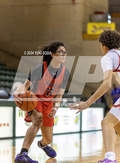 Thumbnail 3 in Eastlake vs. Hanks (Byron Johnston Holiday Classic) photogallery.