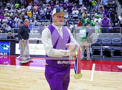 Thumbnail 1 in Neches vs. Harrold (UIL 1A Volleyball Final Medal Ceremony) photogallery.