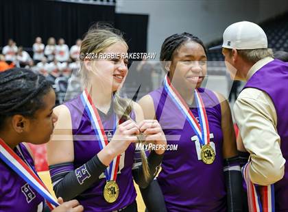 Thumbnail 2 in Neches vs. Harrold (UIL 1A Volleyball Final Medal Ceremony) photogallery.