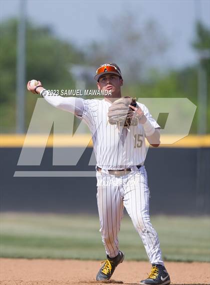 Thumbnail 1 in  Harvard-Westlake @ Crespi photogallery.