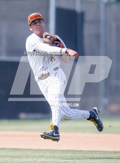 Thumbnail 1 in  Harvard-Westlake @ Crespi photogallery.