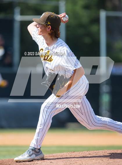 Thumbnail 2 in  Harvard-Westlake @ Crespi photogallery.