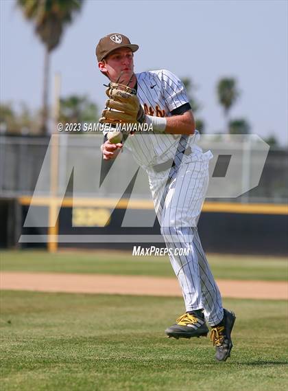 Thumbnail 3 in  Harvard-Westlake @ Crespi photogallery.