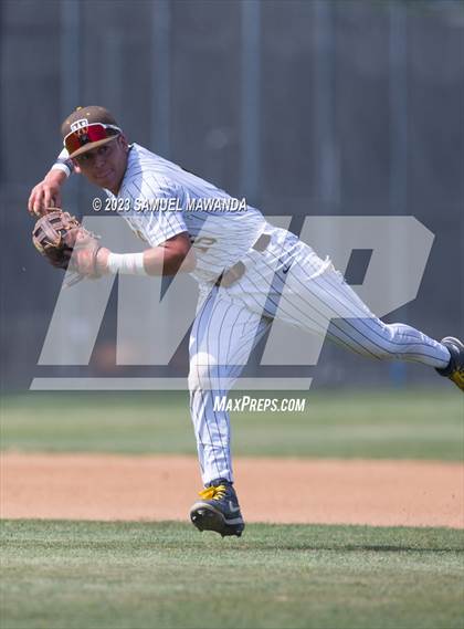Thumbnail 1 in  Harvard-Westlake @ Crespi photogallery.
