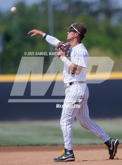 Thumbnail 1 in  Harvard-Westlake @ Crespi photogallery.