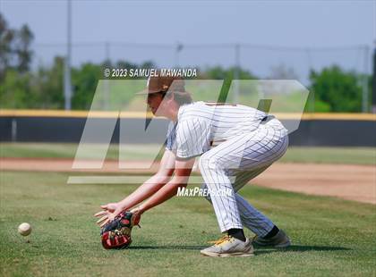 Thumbnail 2 in  Harvard-Westlake @ Crespi photogallery.