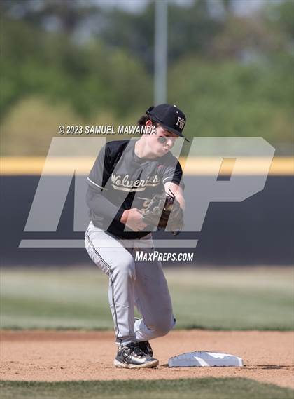 Thumbnail 1 in  Harvard-Westlake @ Crespi photogallery.