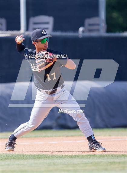 Thumbnail 2 in  Harvard-Westlake @ Crespi photogallery.