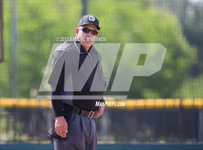 Thumbnail 3 in  Harvard-Westlake @ Crespi photogallery.
