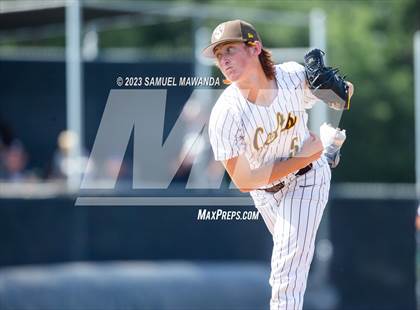 Thumbnail 3 in  Harvard-Westlake @ Crespi photogallery.