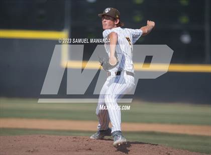 Thumbnail 3 in  Harvard-Westlake @ Crespi photogallery.