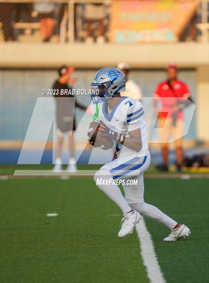 Thumbnail 1 in Ocean Springs @ Pascagoula (Scrimmage) photogallery.