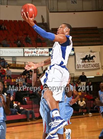 Thumbnail 3 in Roosevelt [Franklin D.] vs. A Maceo Smith (Fantasy of LIghts) photogallery.