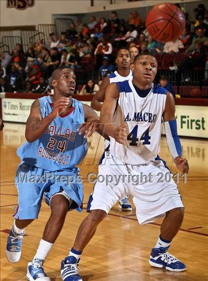 Thumbnail 1 in Roosevelt [Franklin D.] vs. A Maceo Smith (Fantasy of LIghts) photogallery.