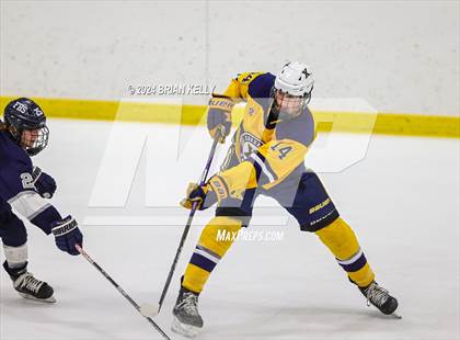 Thumbnail 1 in Xaverian Brothers vs Framingham (MIAA Division 1 Round of 32) photogallery.