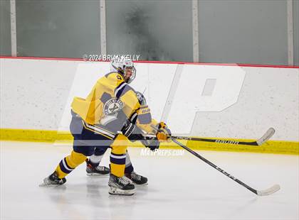Thumbnail 3 in Xaverian Brothers vs Framingham (MIAA Division 1 Round of 32) photogallery.