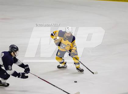 Thumbnail 3 in Xaverian Brothers vs Framingham (MIAA Division 1 Round of 32) photogallery.