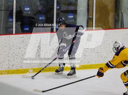 Thumbnail 3 in Xaverian Brothers vs Framingham (MIAA Division 1 Round of 32) photogallery.