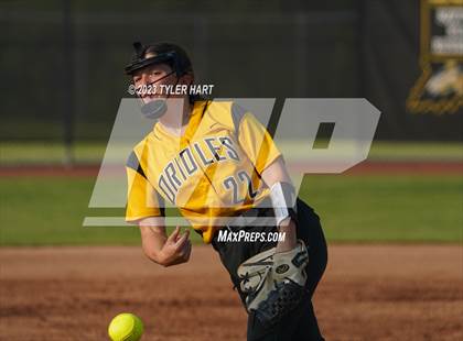 Thumbnail 2 in Decatur Central vs. Avon (IHSAA 4A Sectional #12 Semi-Final) photogallery.