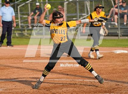 Thumbnail 3 in Decatur Central vs. Avon (IHSAA 4A Sectional #12 Semi-Final) photogallery.