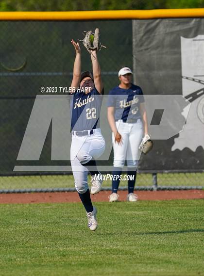 Thumbnail 1 in Decatur Central vs. Avon (IHSAA 4A Sectional #12 Semi-Final) photogallery.