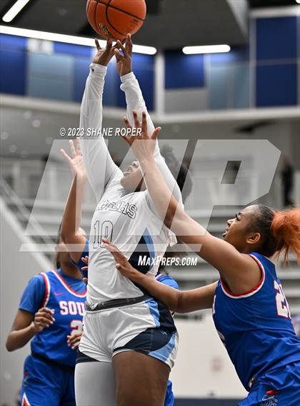 Thumbnail 3 in South Garland @ Wylie East photogallery.