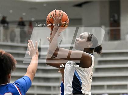 Thumbnail 2 in South Garland @ Wylie East photogallery.