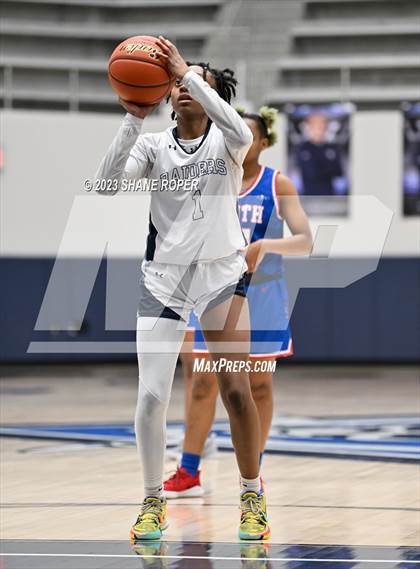 Thumbnail 3 in South Garland @ Wylie East photogallery.