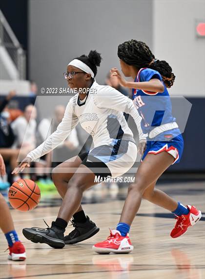 Thumbnail 2 in South Garland @ Wylie East photogallery.