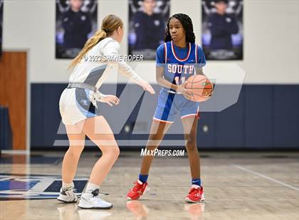 Thumbnail 2 in South Garland @ Wylie East photogallery.