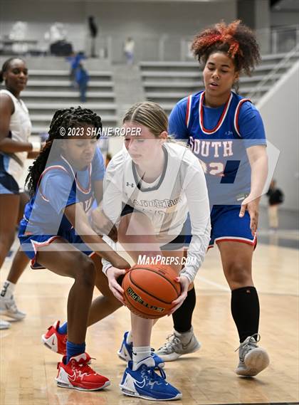 Thumbnail 3 in South Garland @ Wylie East photogallery.