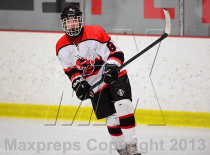 Thumbnail 2 in Warde/Ludlowe @ Branford photogallery.