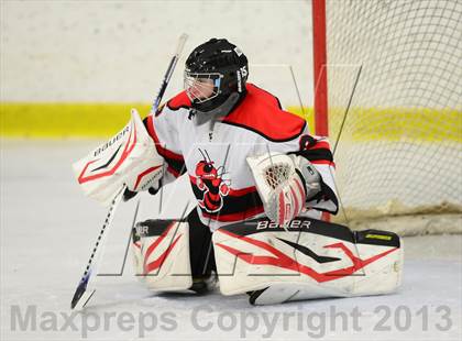 Thumbnail 2 in Warde/Ludlowe @ Branford photogallery.