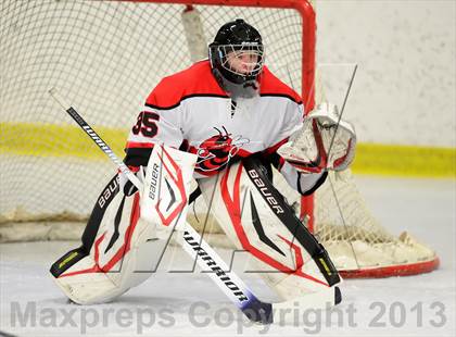 Thumbnail 2 in Warde/Ludlowe @ Branford photogallery.